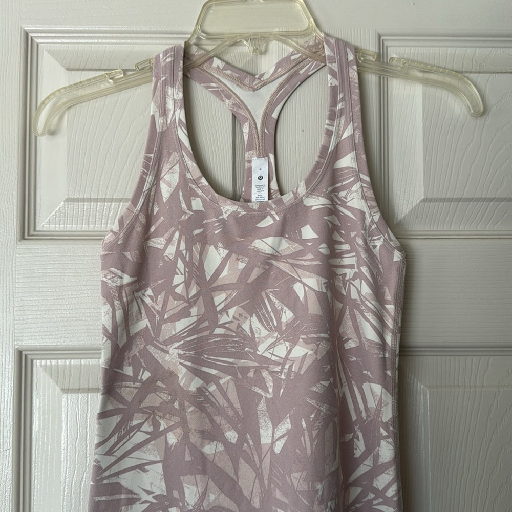Lululemon Cool Racerback Tank *Nulu Size 4 - Picture 2 of 2